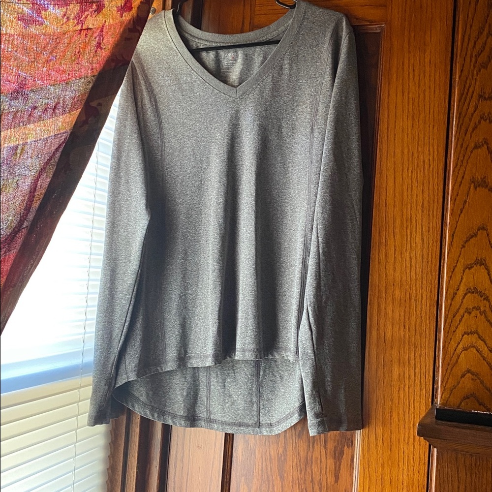 Danskin Now Charcoal V-Neck Top NWOT
